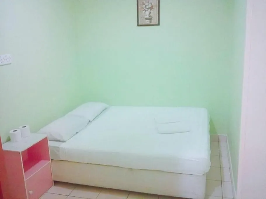Hostel Borneo Gaya Lodge Kota Kinabalu Malaysia
