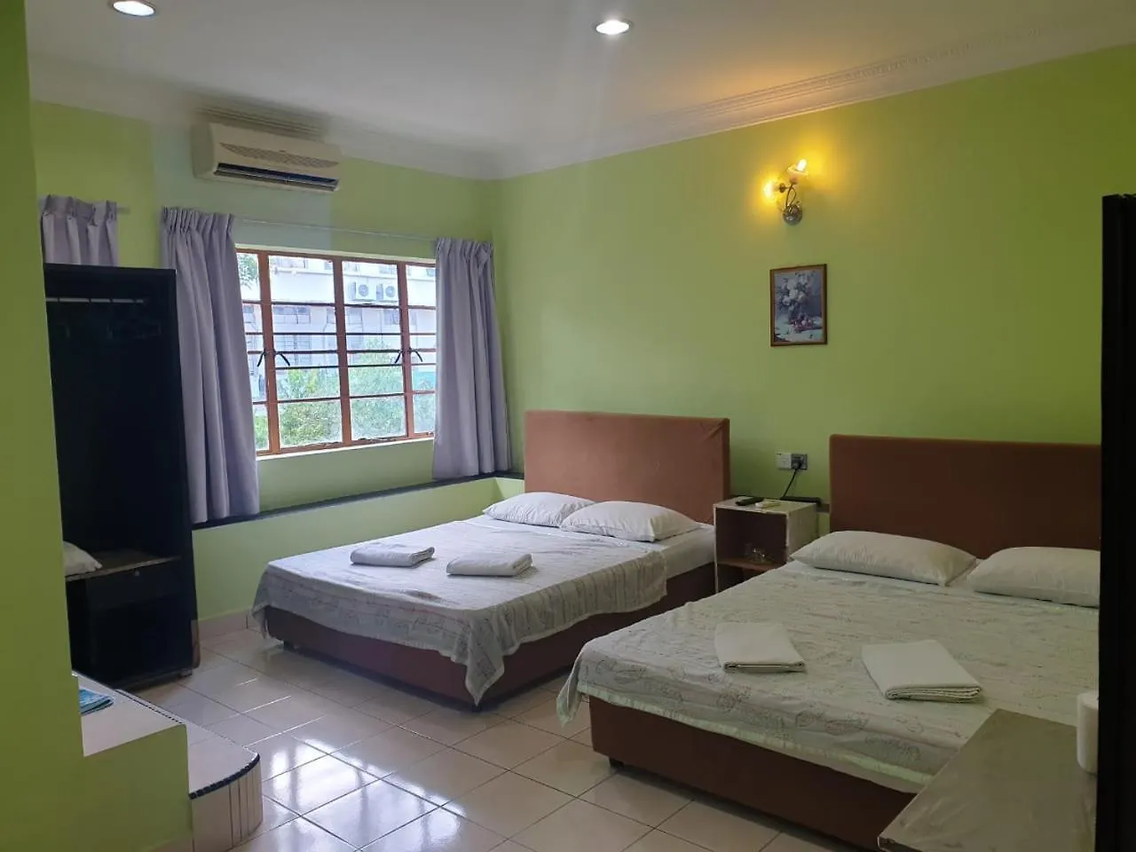 Hostel Borneo Gaya Lodge Kota Kinabalu