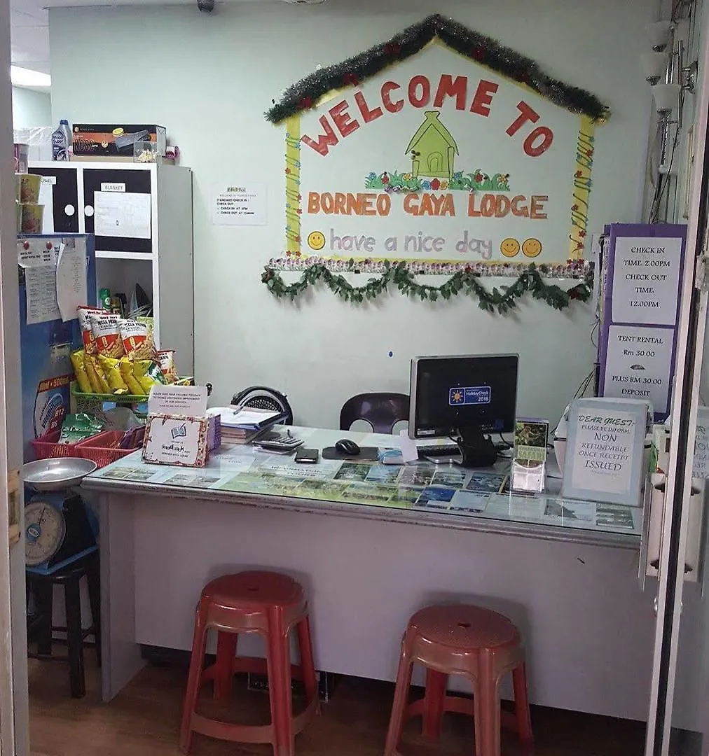 Hostel Borneo Gaya Lodge Kota Kinabalu