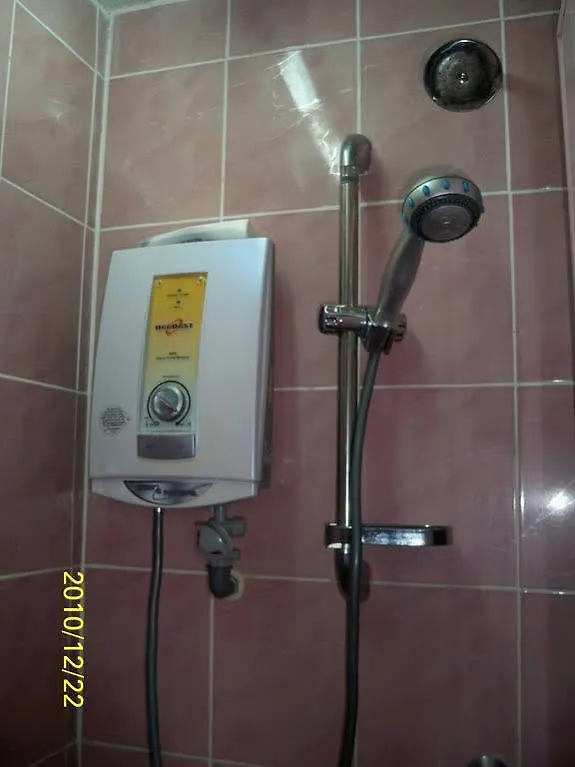Hostel Borneo Gaya Lodge Kota Kinabalu